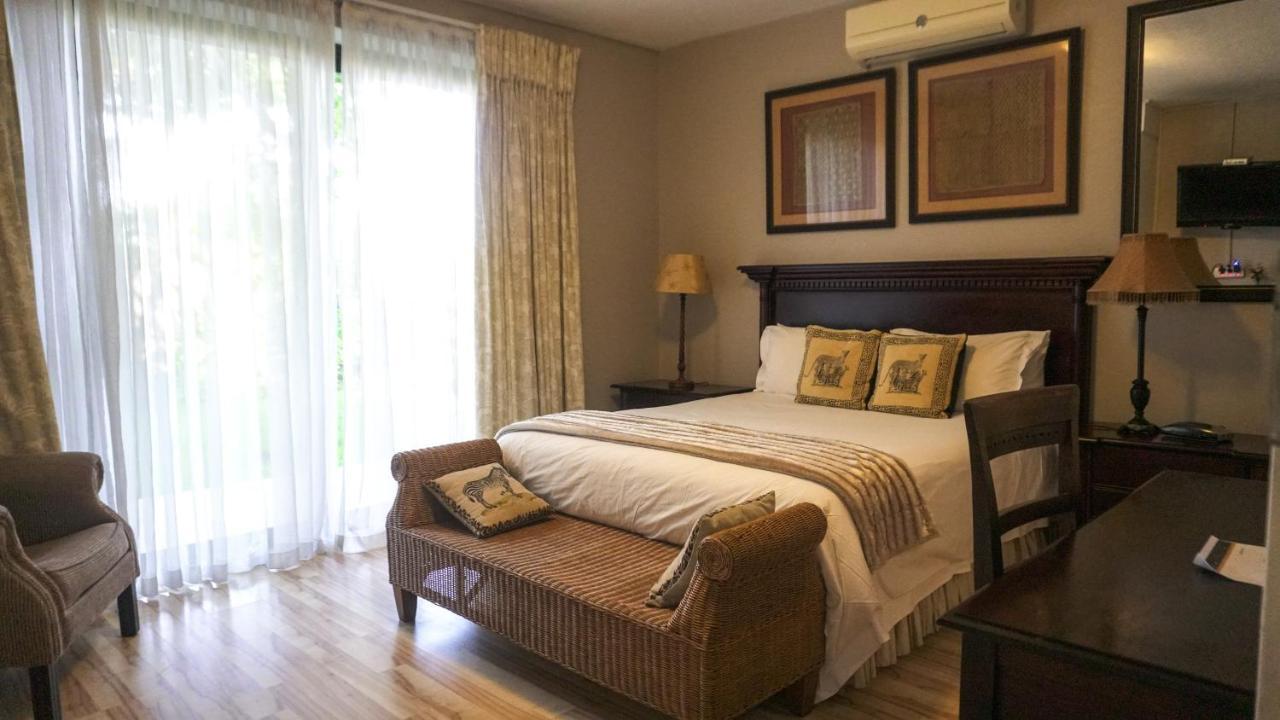 Fatmols Guest Lodge Johannesburg Eksteriør bilde
