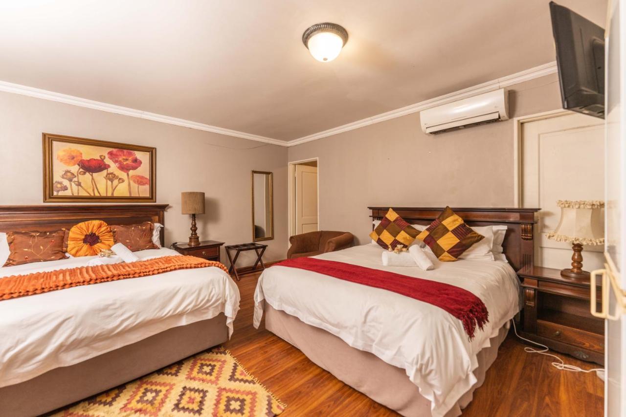 Fatmols Guest Lodge Johannesburg Eksteriør bilde