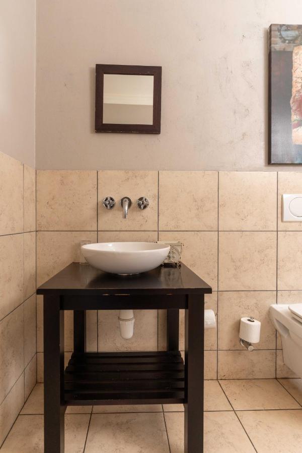 Fatmols Guest Lodge Johannesburg Eksteriør bilde